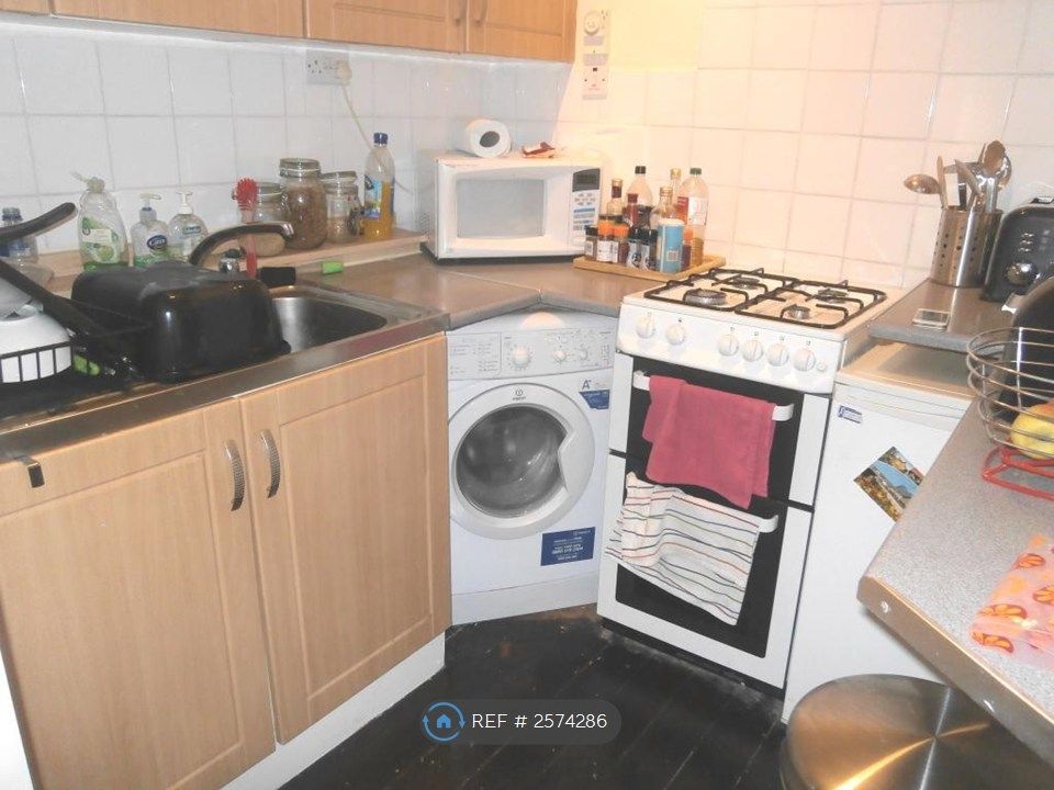 Property photo 2 of 6