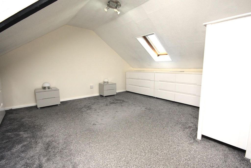 Property photo 3 of 8 Img_0949.Jpg