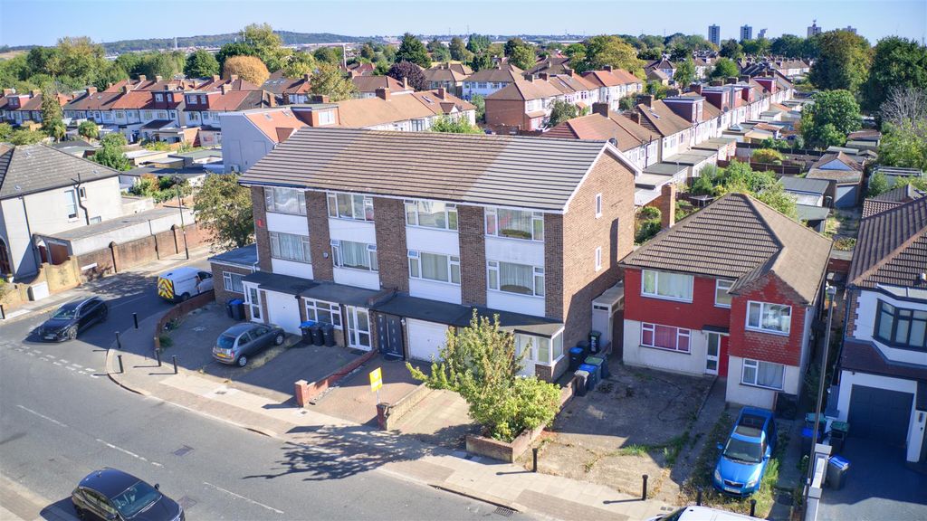 Property photo 1 of 18 Dji_0267-Dji_0269.Jpg