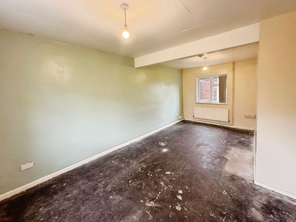 Property photo 2 of 10 Image 2