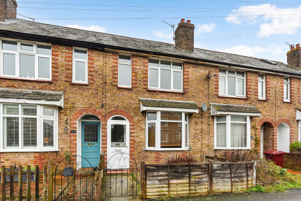 Property photo 1 of 16