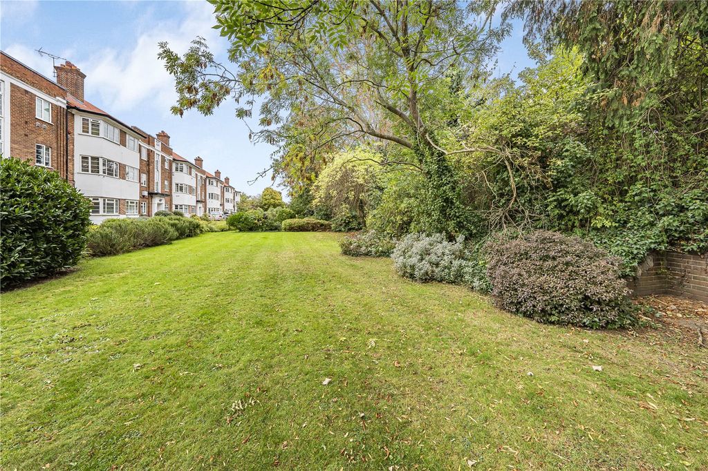 Property photo 3 of 8 Picture No. 09