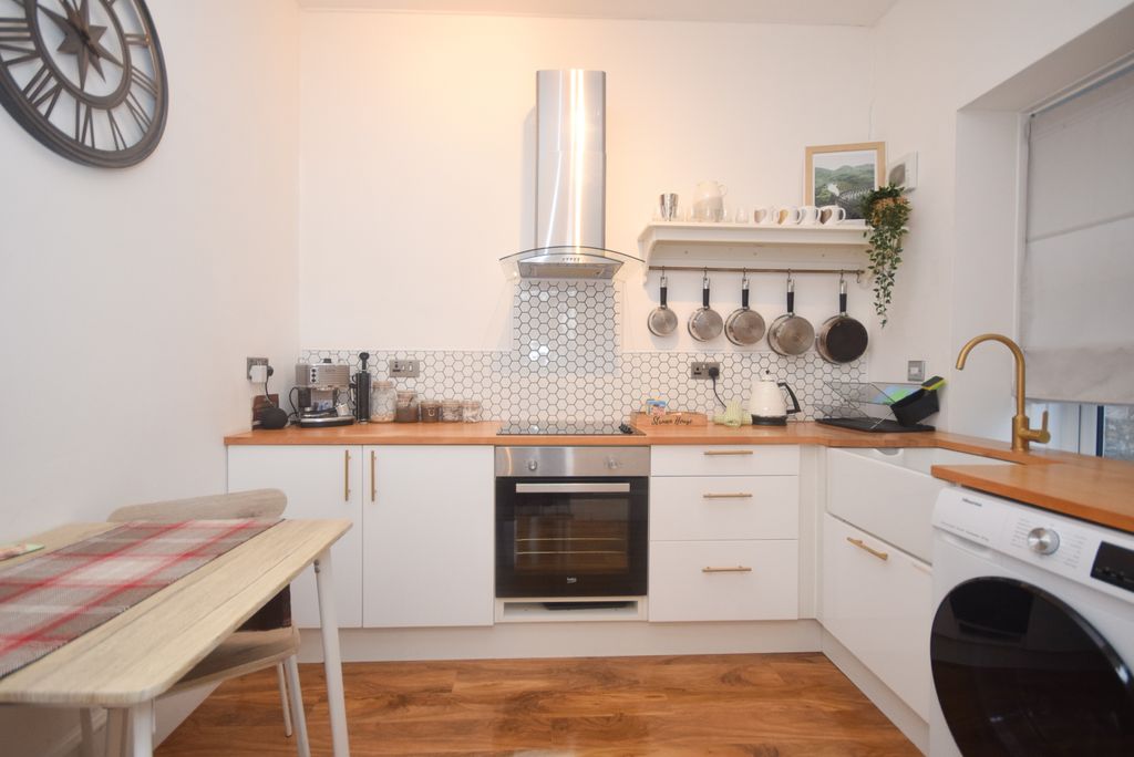 Property photo 2 of 19 Dsc_0207