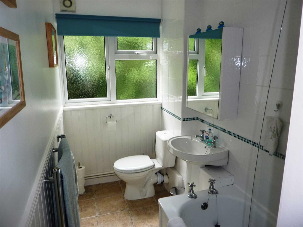 Property photo 3 of 5