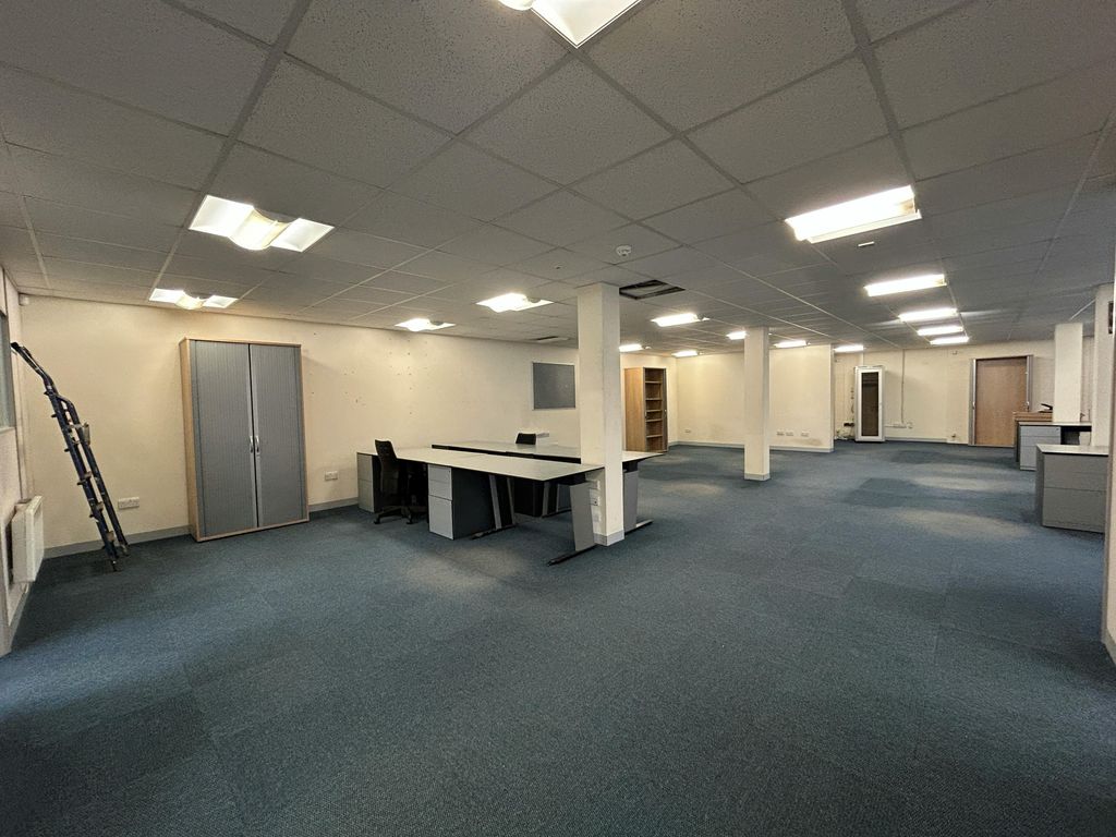 Property photo 3 of 11 Img_2547.Jpg