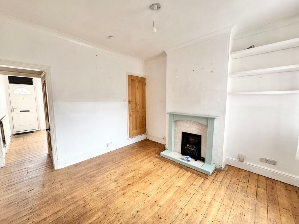 Property photo 2 of 11 Photo 9