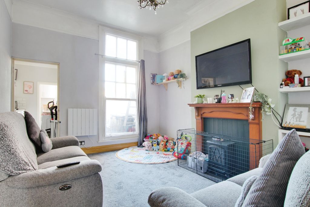 Property photo 2 of 13 Photography