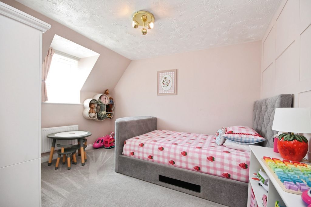 Additional image 16 of 4 bed detached house for saleManor Farm Close, Haverhill CB9
