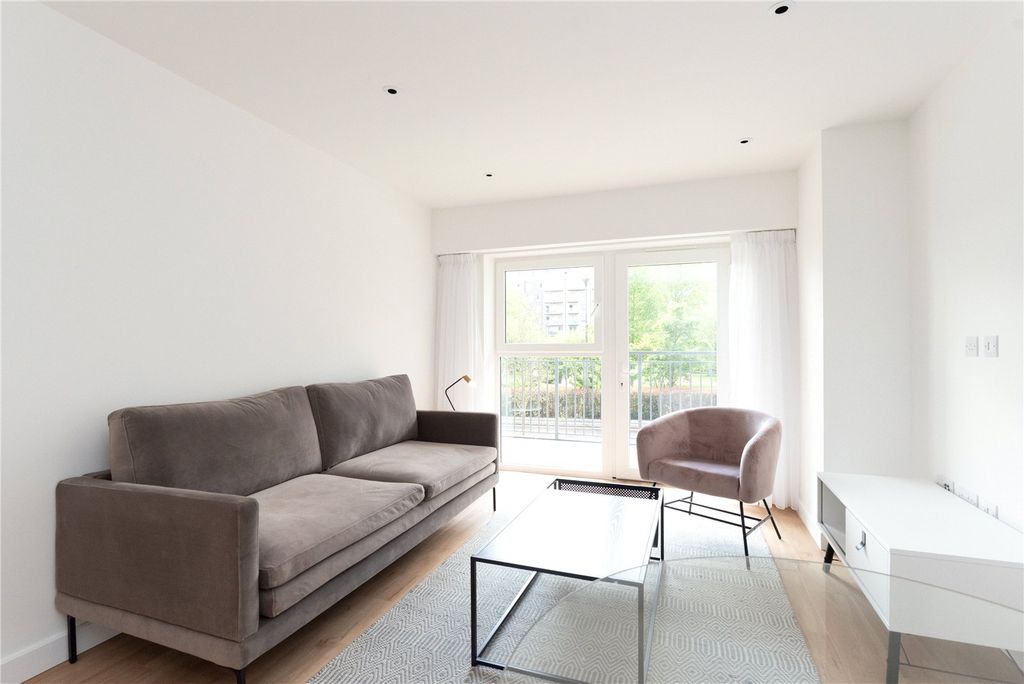 Property photo 1 of 8 Picture No. 06