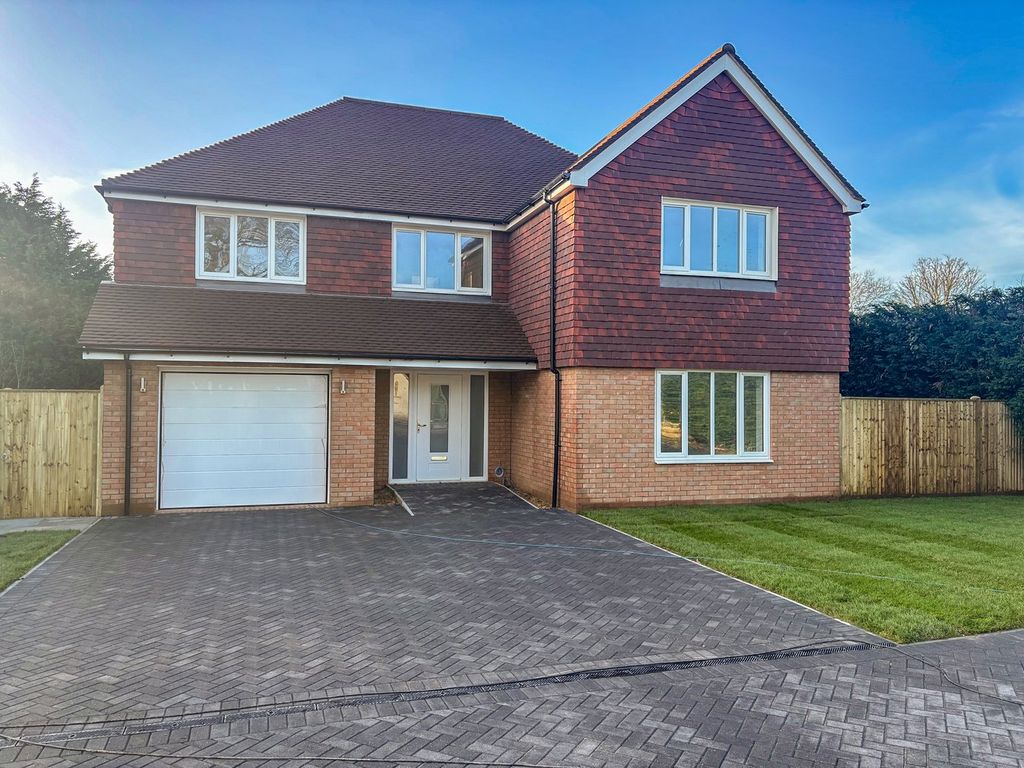 Property photo 1 of 22