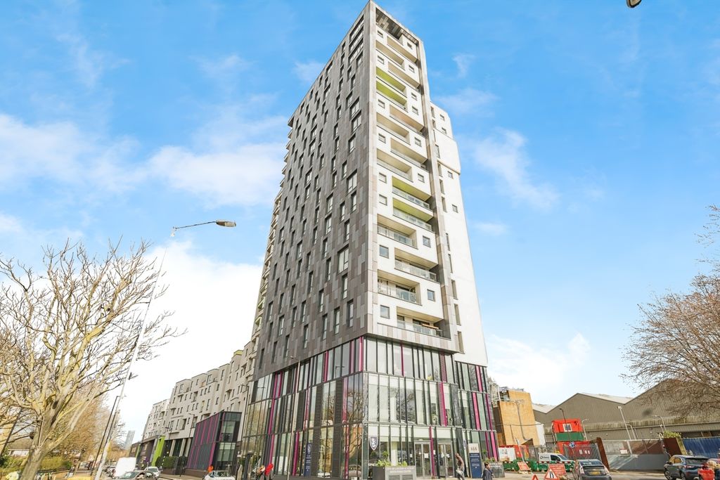 Property photo 1 of 23 External