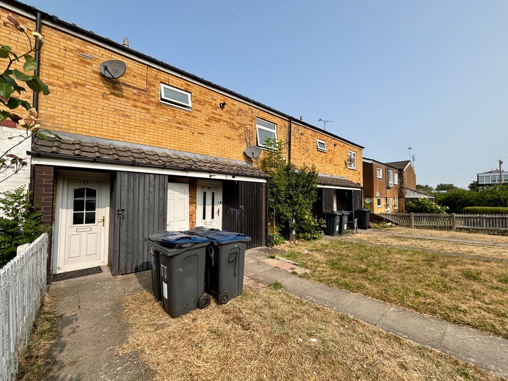Property photo 1 of 9