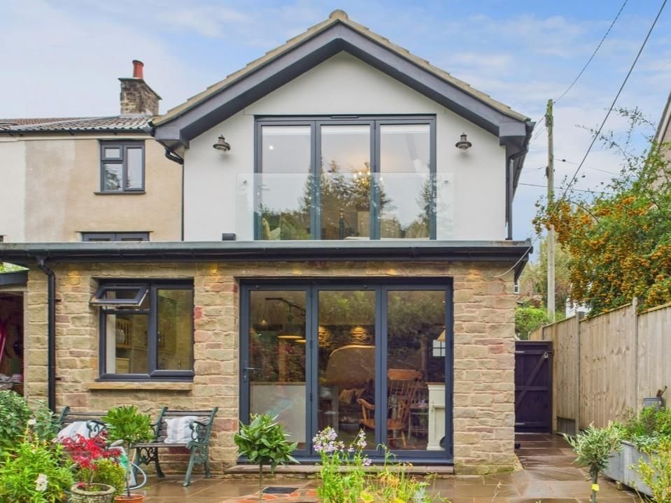 Property photo 1 of 21