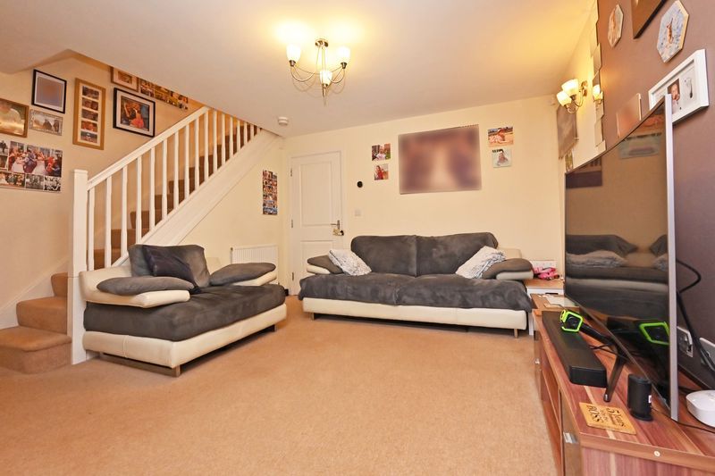 Property photo 2 of 27 Lounge