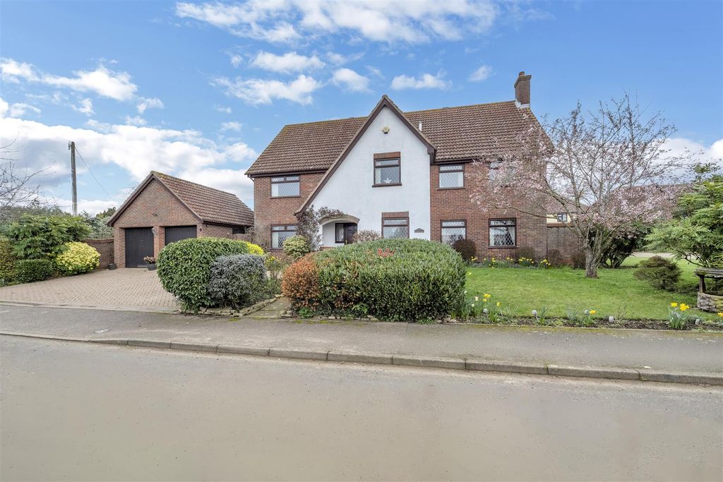 Property photo 1 of 39 Dcp_2731-2.Jpg