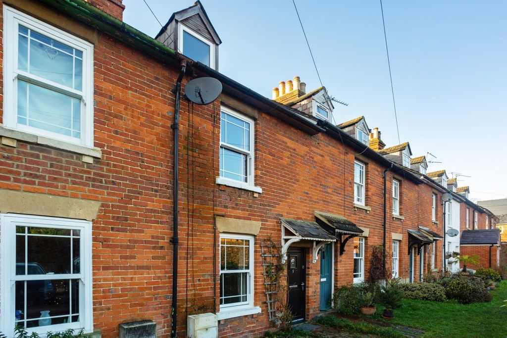 Property photo 1 of 23 9 Naldertown, Wan...