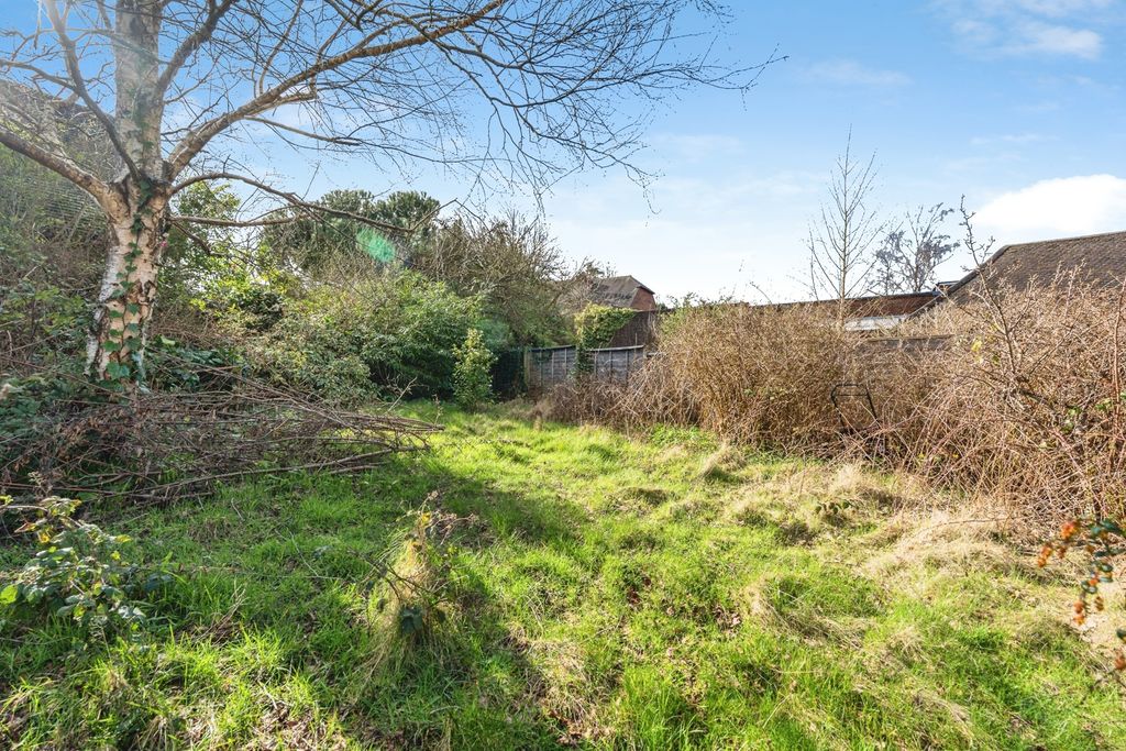 Property photo 3 of 16 Pbox-Img.Jpg