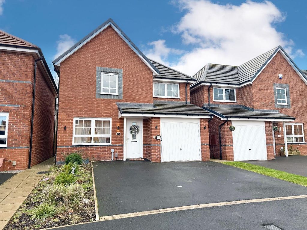 Property photo 1 of 15 External