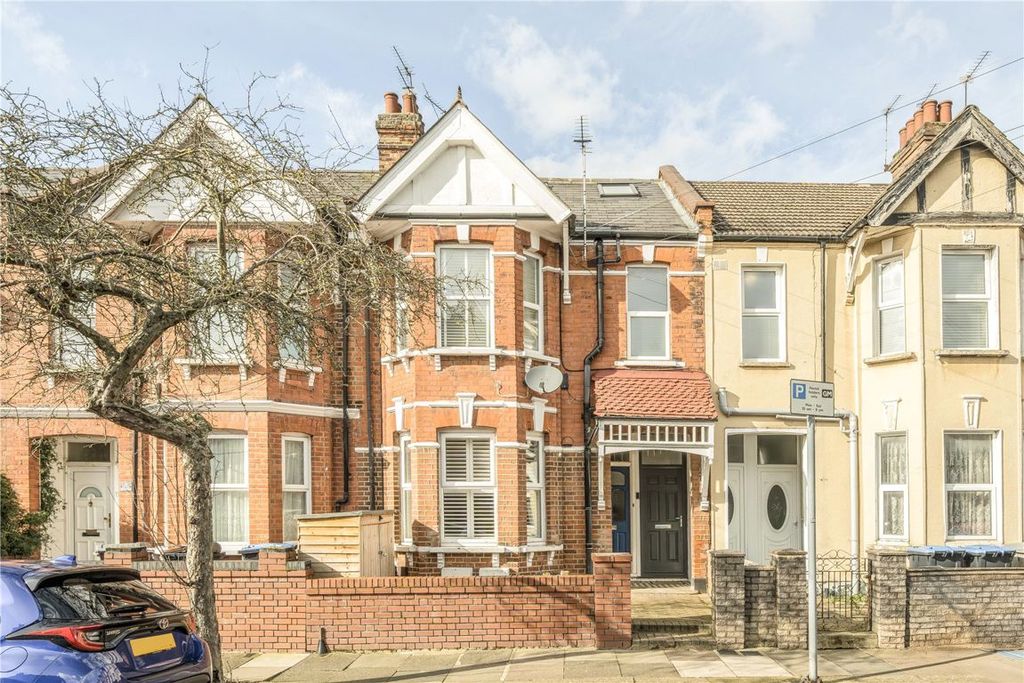 Property photo 1 of 9