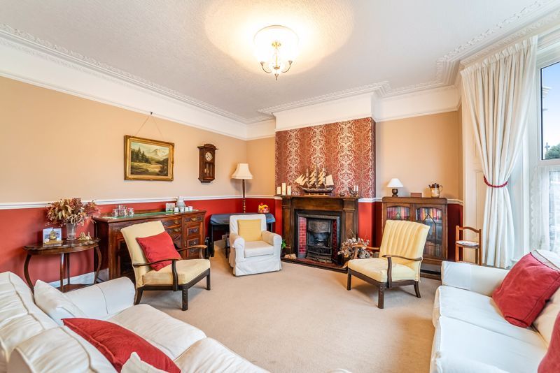 Property photo 3 of 25 Photo 2