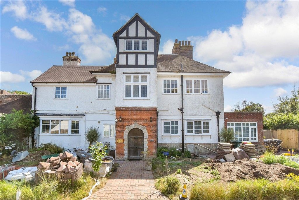 Property photo 2 of 7 Front Elevation