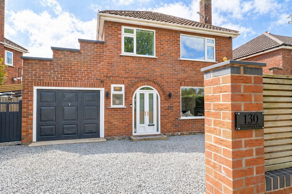 Property photo 2 of 22 Picture No. 49