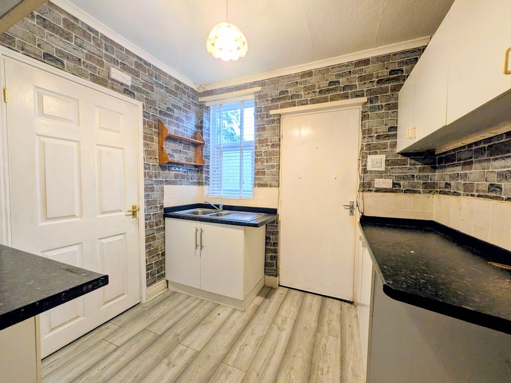 Property photo 2 of 5 Pxl_20260119_1446079632