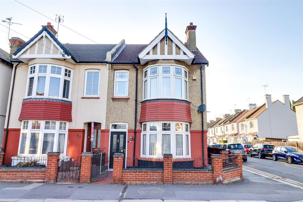 Property photo 1 of 27