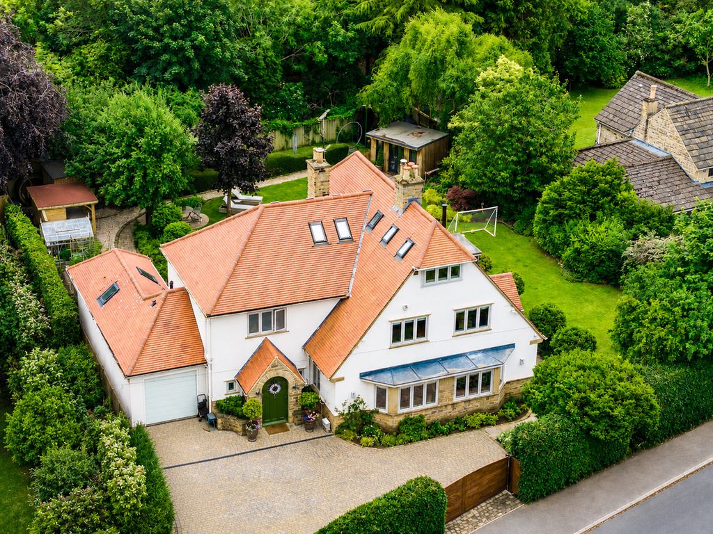 Property photo 1 of 36