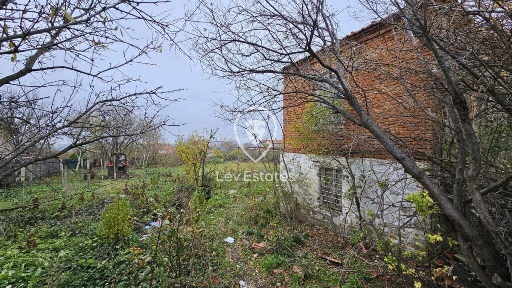 Property photo 2 of 3