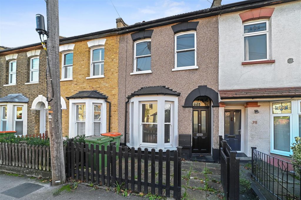 Property photo 2 of 25 Main