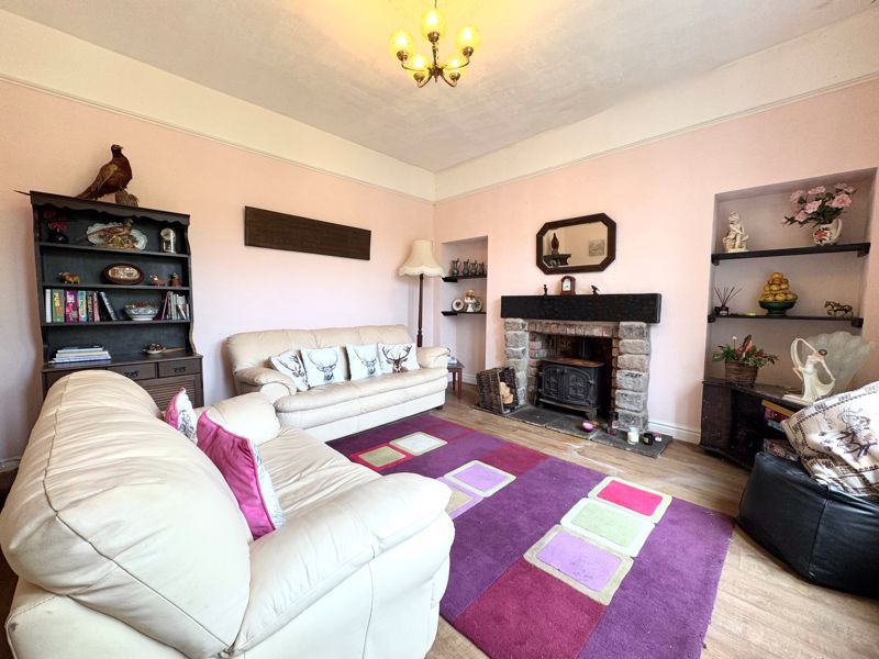 Property photo 2 of 17 Photo 10