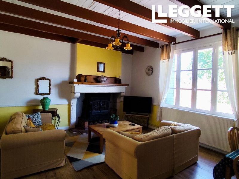 Property photo 3 of 10