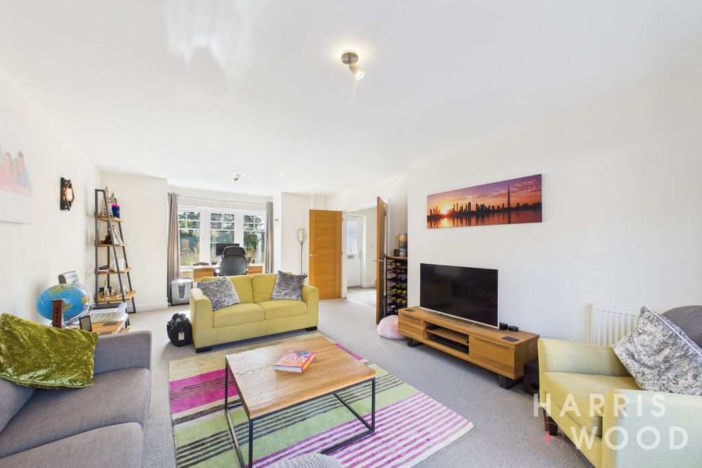 Property photo 3 of 32 5543535