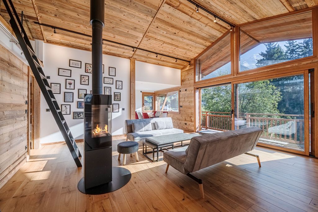 Property photo 1 of 12 Chamonix Chalet For