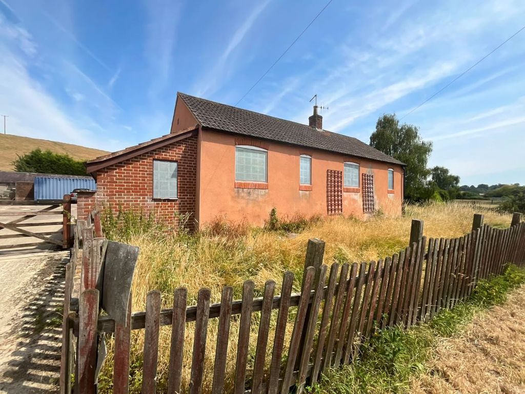 Property photo 1 of 10 Image 1