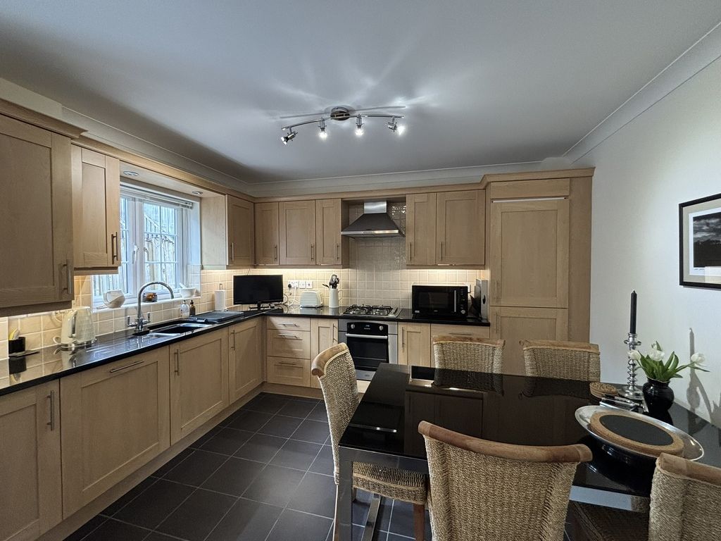 Property photo 3 of 32 Not Specified