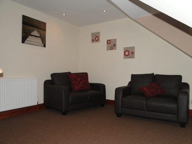 Property photo 2 of 6 Gallery