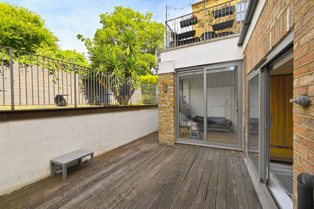 Property photo 2 of 7 Bf-128-Shepherds-...