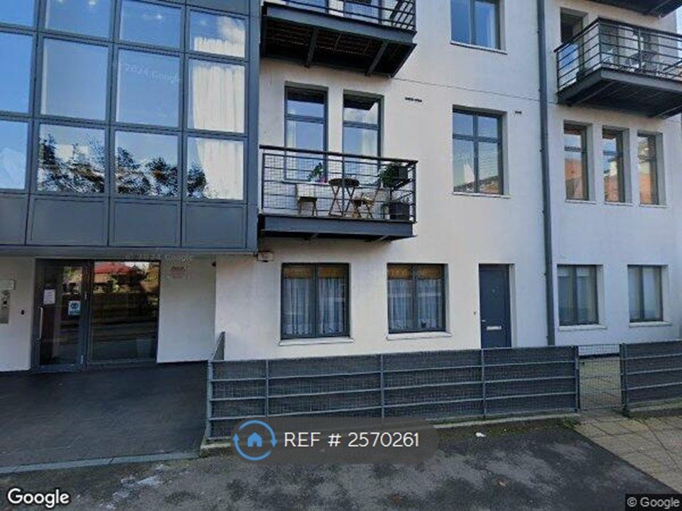 Property photo 3 of 13