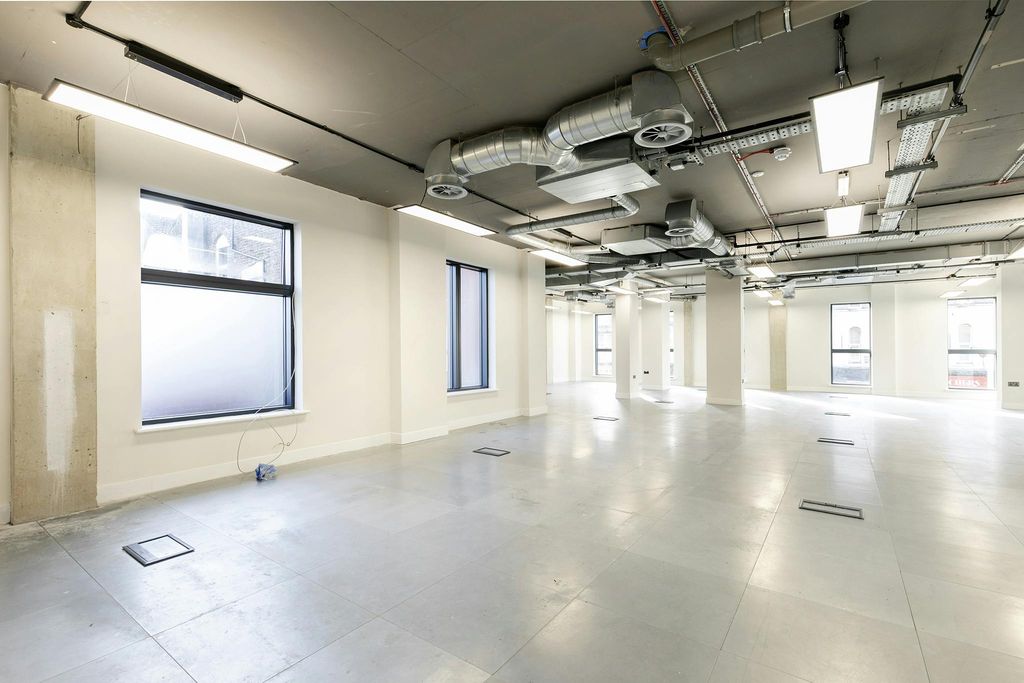 Property photo 3 of 6 800 Holloway Road -11.Jpg