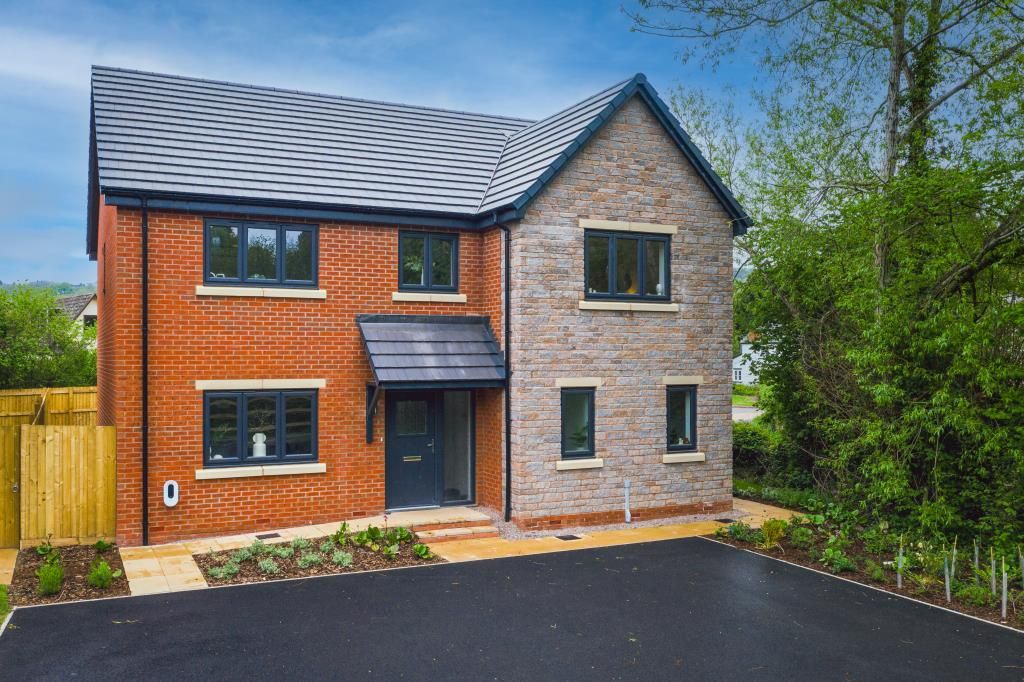 Property photo 2 of 14 External