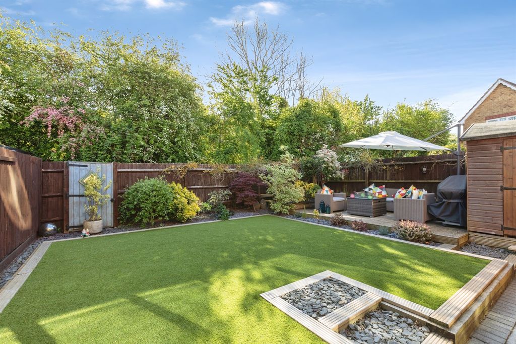 Property photo 3 of 19