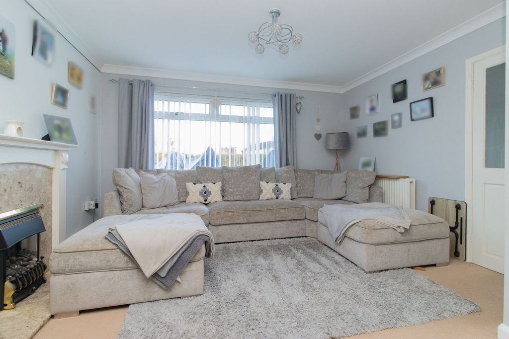 Property photo 2 of 22 Picture No. 68