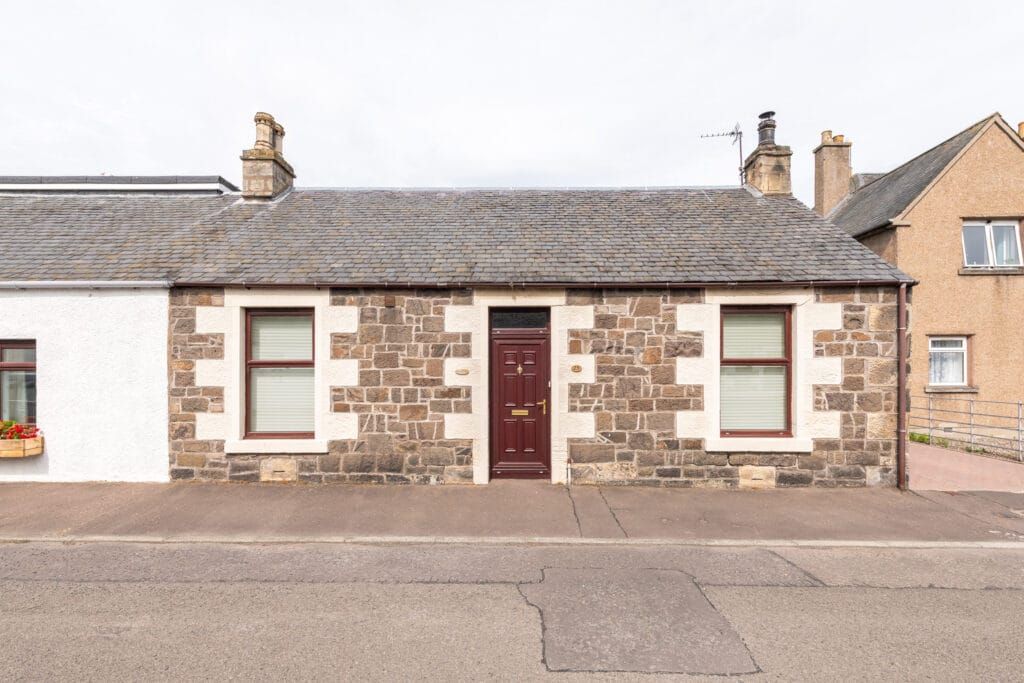 Property photo 1 of 27