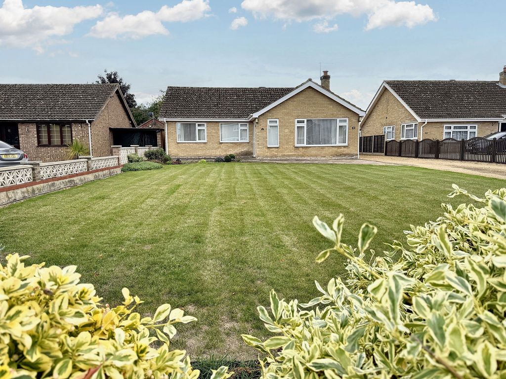 Property photo 1 of 24