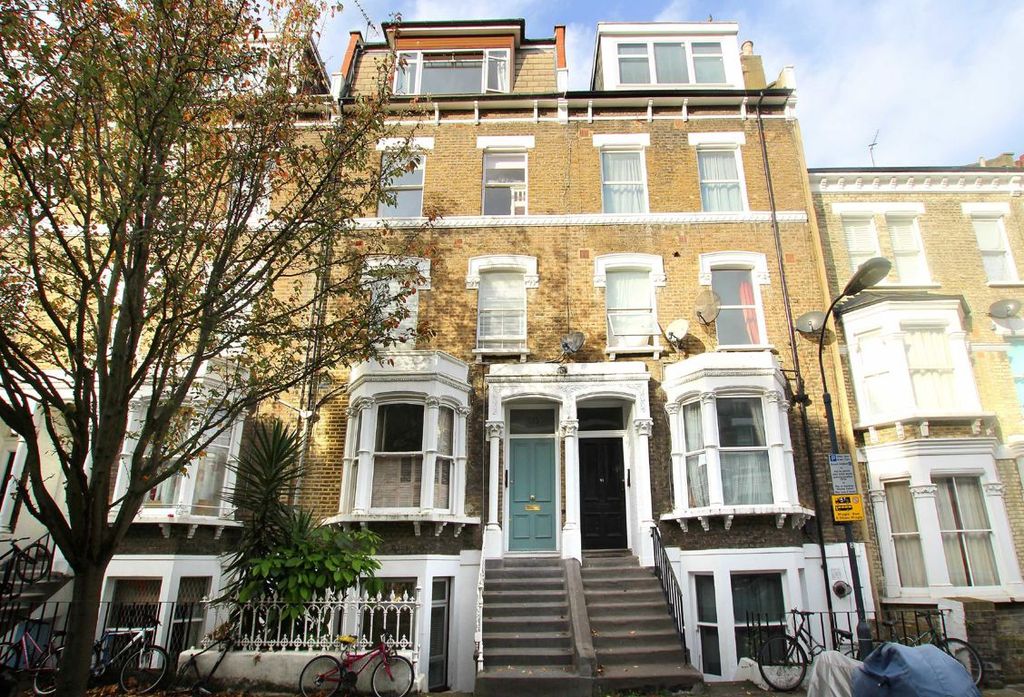 Property photo 1 of 4