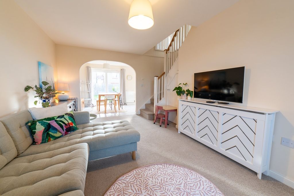 Property photo 3 of 20