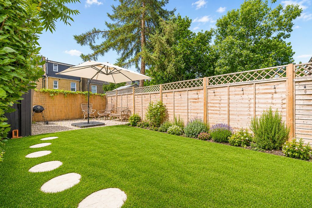 Property photo 3 of 26 Photo 2