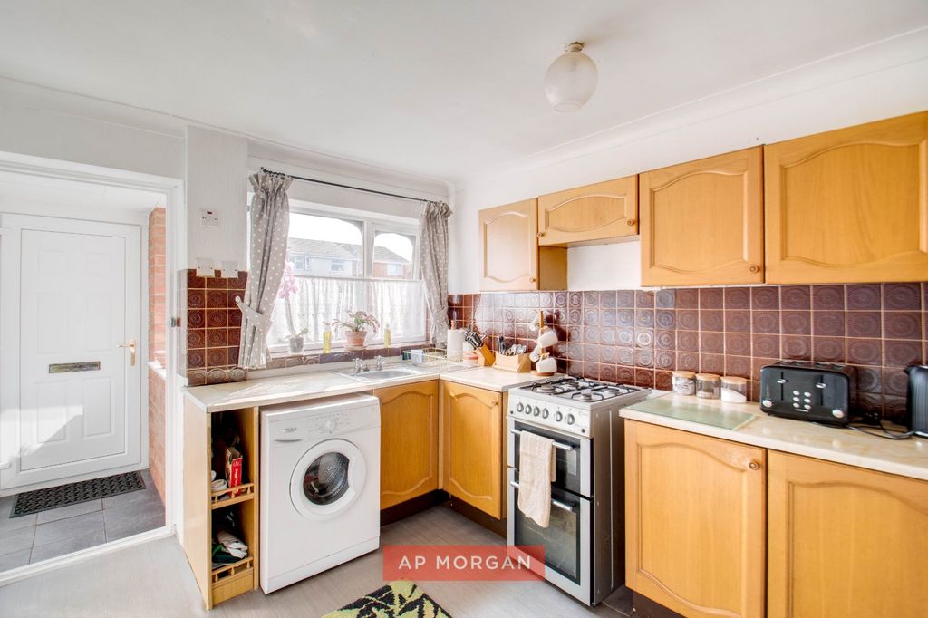 Property photo 3 of 16 Picture No. 06